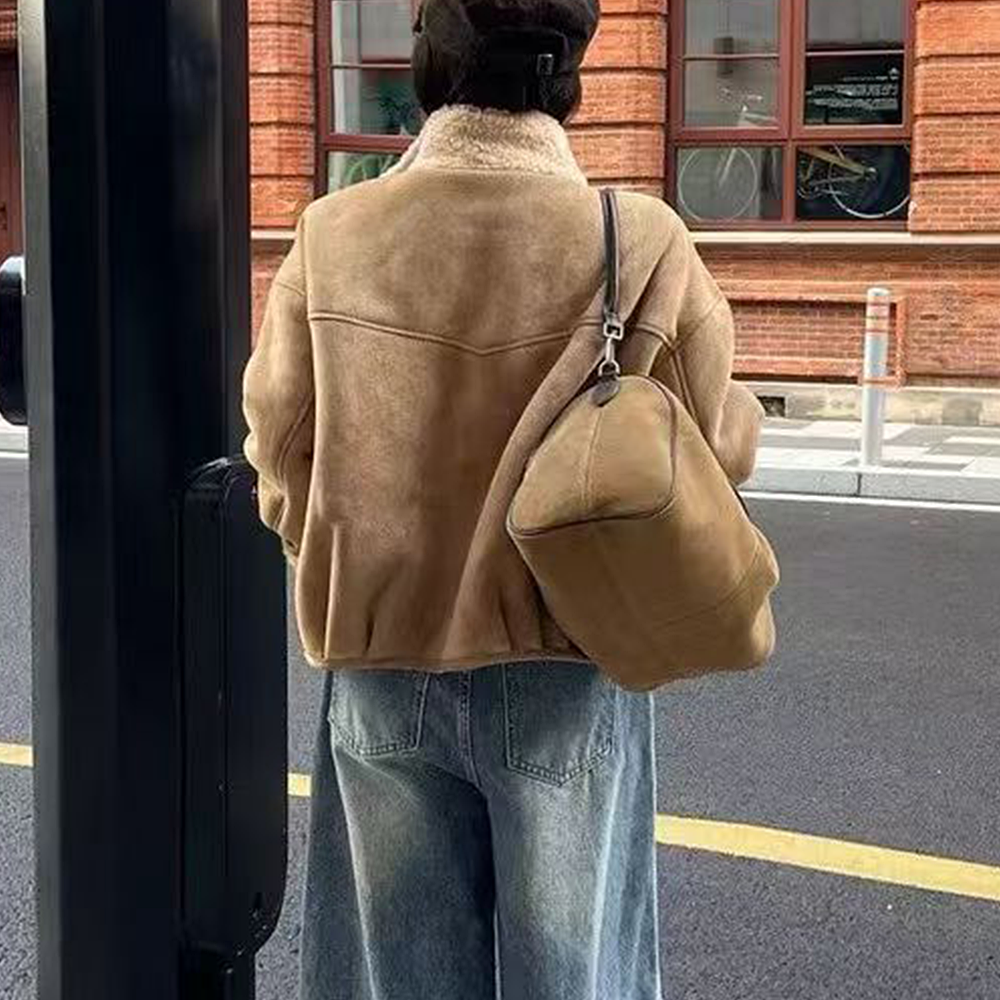 여성 양털100 숏 무스탕 자켓 겨울 베이지 집업 퍼자켓 데일리룩 - 상세 이미지 3