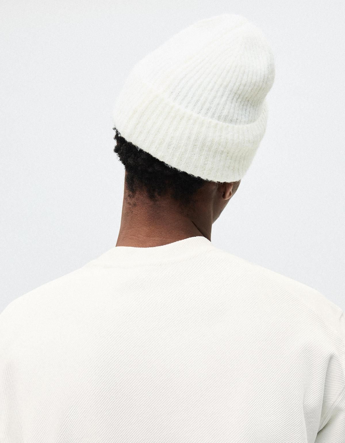 버쉬카 미니멀 오버핏 반팔 맨투맨 티셔츠 0919/478 OFF WHITE - 상세 이미지 4