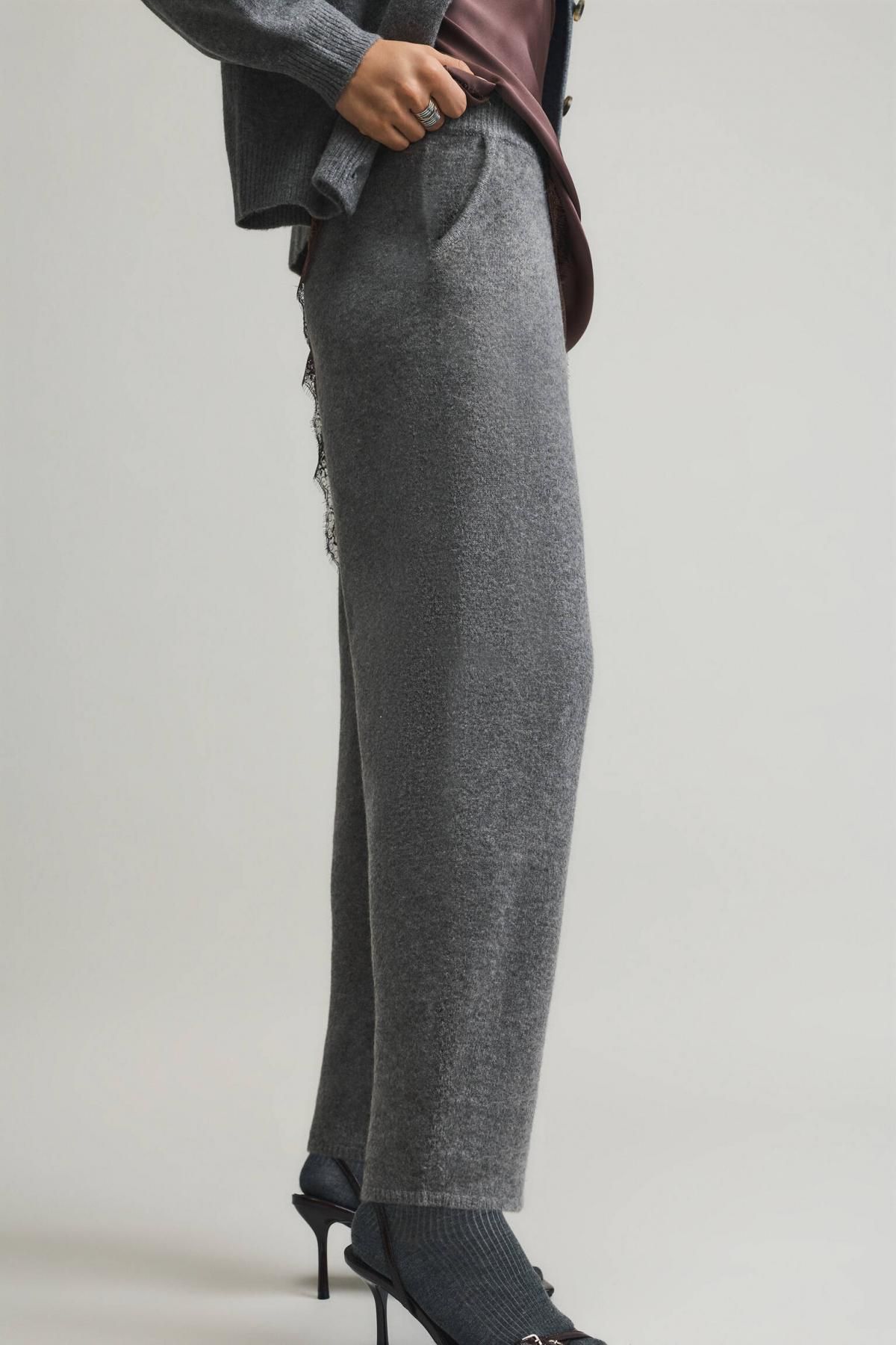 풀앤베어 니트 와이드 배럴 팬츠 포켓 스트링 3670/308 MEDIUM GREY - 상품 이미지