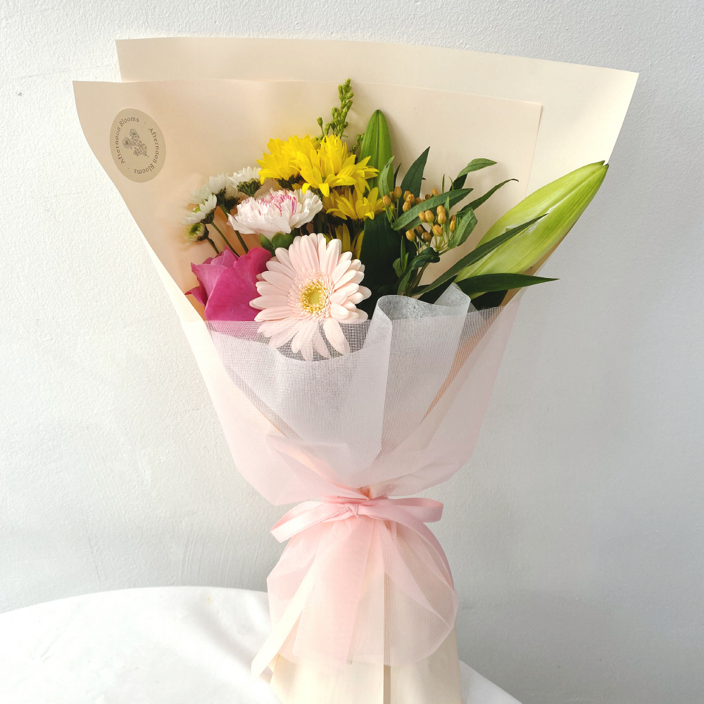 졸업 생일 기념일 생화 소형 꽃다발 꽃배달 싼곳 생화택배