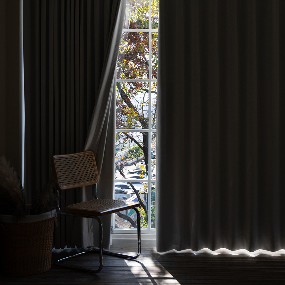 아라크네 디에르 100% 암막커튼 방한방풍 형상기억 거실 핀형 150x200