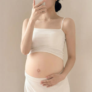 임산부 나시 크롭티 셀프 만삭 주수 사진 스냅 촬영 노브라 캡내장 브라탑... 착용 후기 | 사이즈/핏 총정리 - 상품 이미지 4
