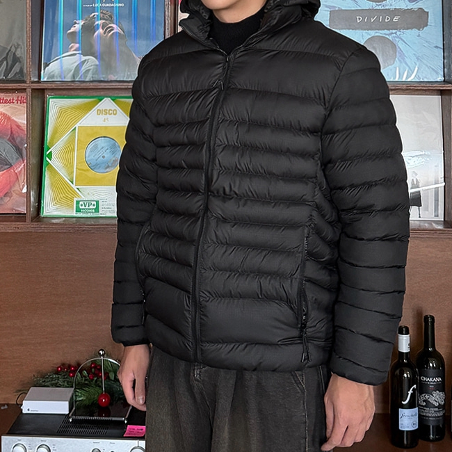 남자 허프 오버핏 겨울 후드 탈부착 경량 패딩 점퍼 이미지 7