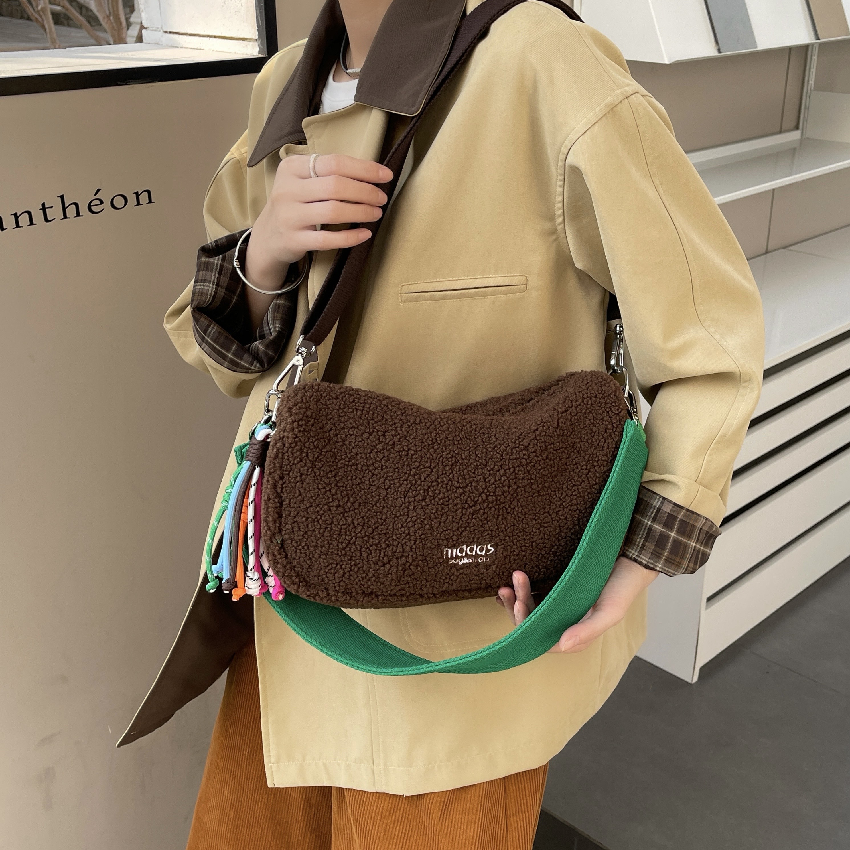 mddas 양털 뽀글이가방 숄더백 호보 구름 휘뚜루마뚜루 데일리 천가방 나일론 미니 겨울