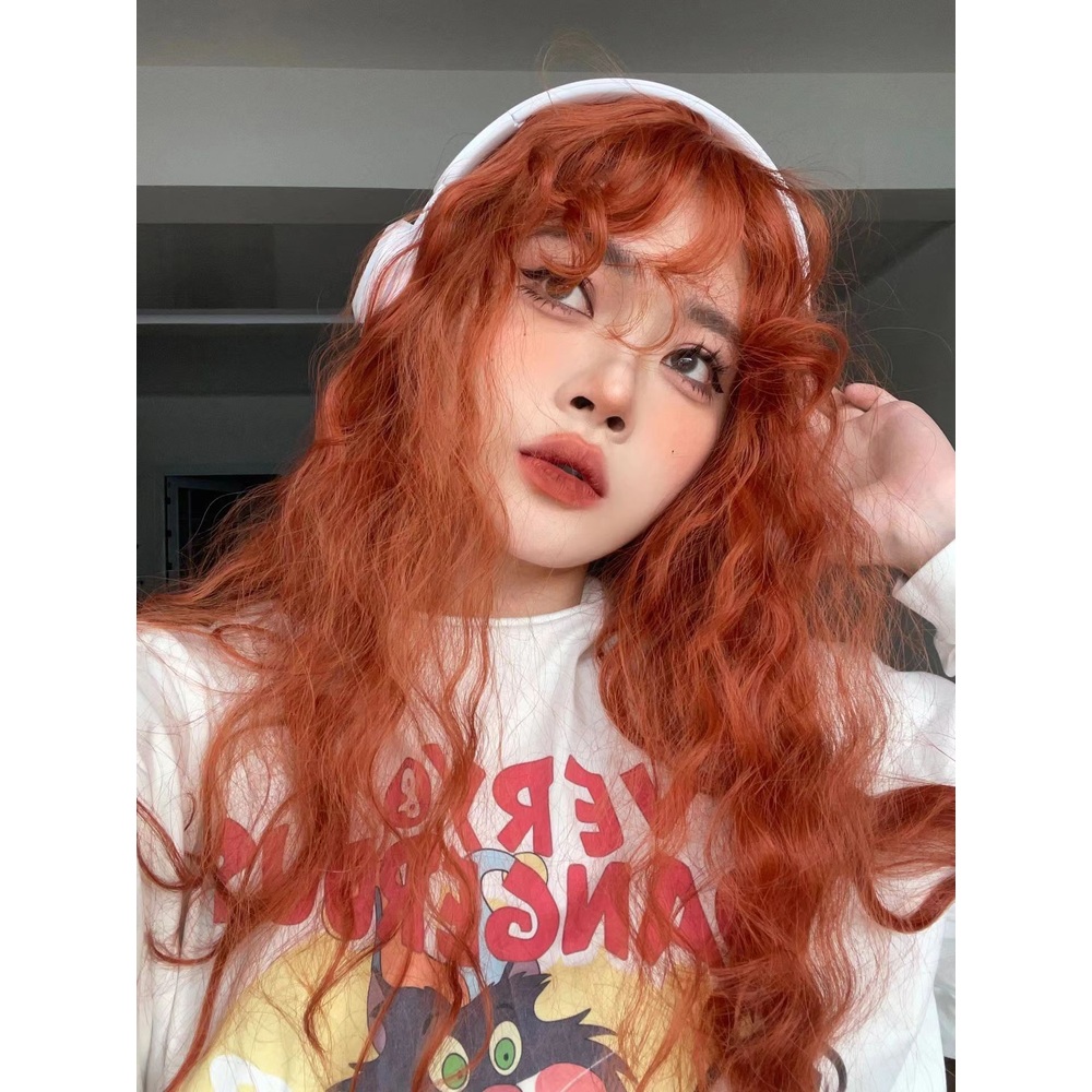 히피펌 오렌지 통가발 자연스러운 긴곱슬머리 유니크 일본풍 아이돌 느좋 패션 레이어드 코디 - 상품 이미지