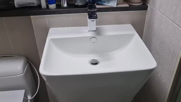 데벨로 500S 세면대