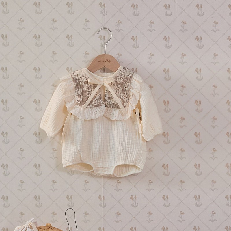 유럽풍 아기 옷 빌리 크림 바디수트 (6m-18m) 아기실내복 신생아옷 출산선물 아기선물