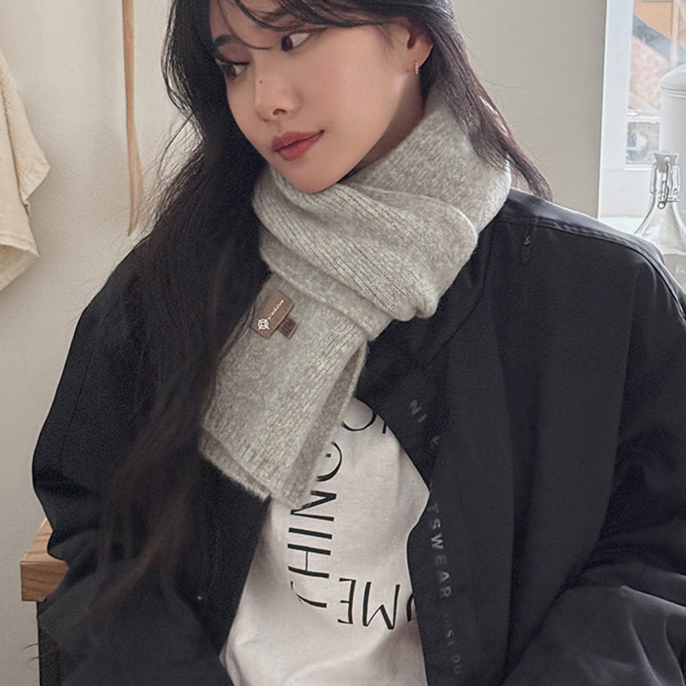 데일리 심플 부드러운 무지 니트 숏 머플러 목도리 - 메인 이미지