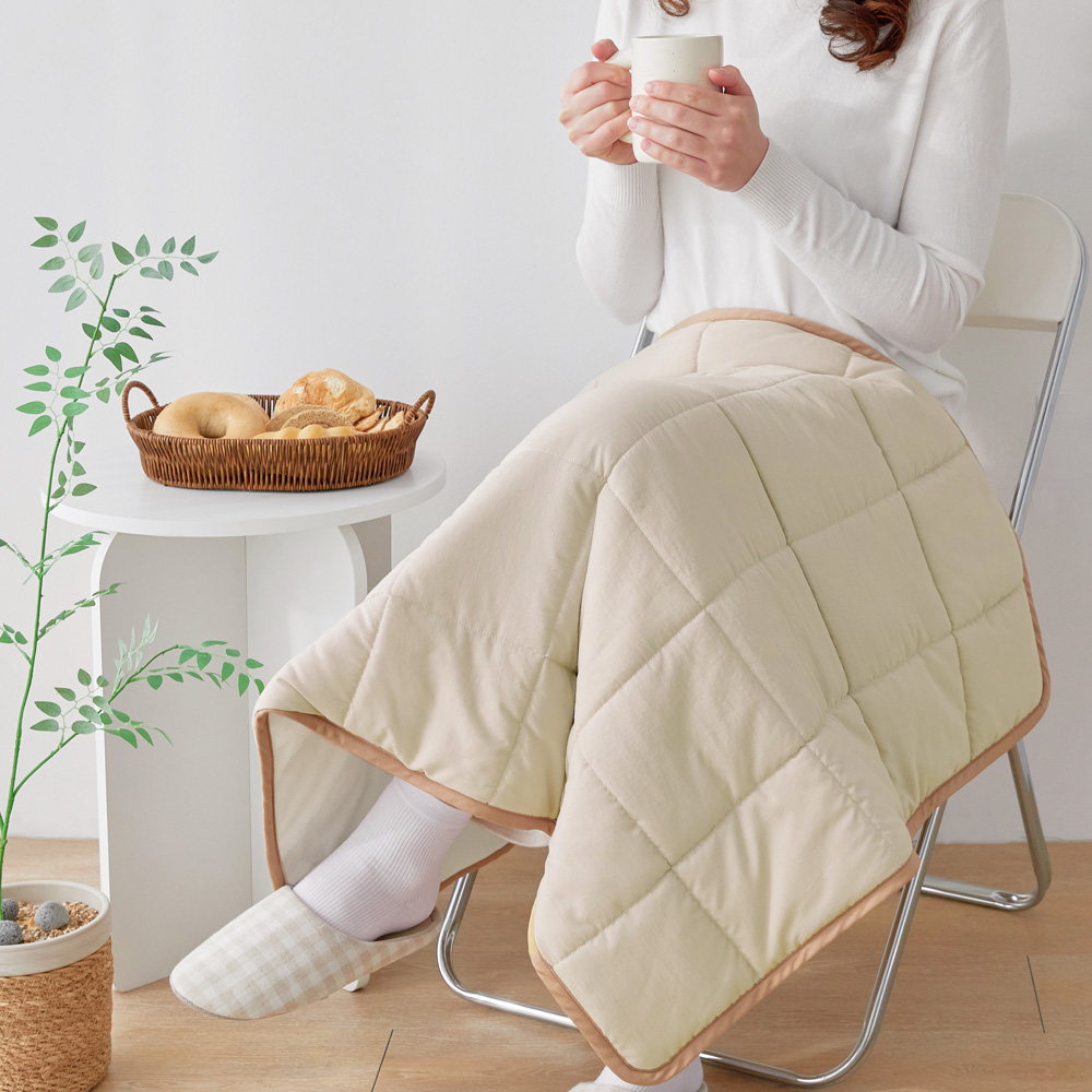 패딩담요 패딩블랭킷 국산담요 입는 후드 극세사 쇼파