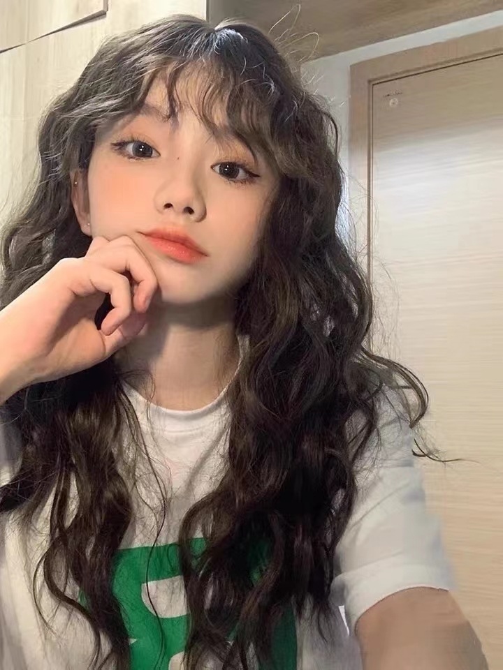 히피펌 오렌지 통가발 자연스러운 긴곱슬머리 유니크 일본풍 아이돌 느좋 패션 레이어드 코디 - 상세 이미지 2