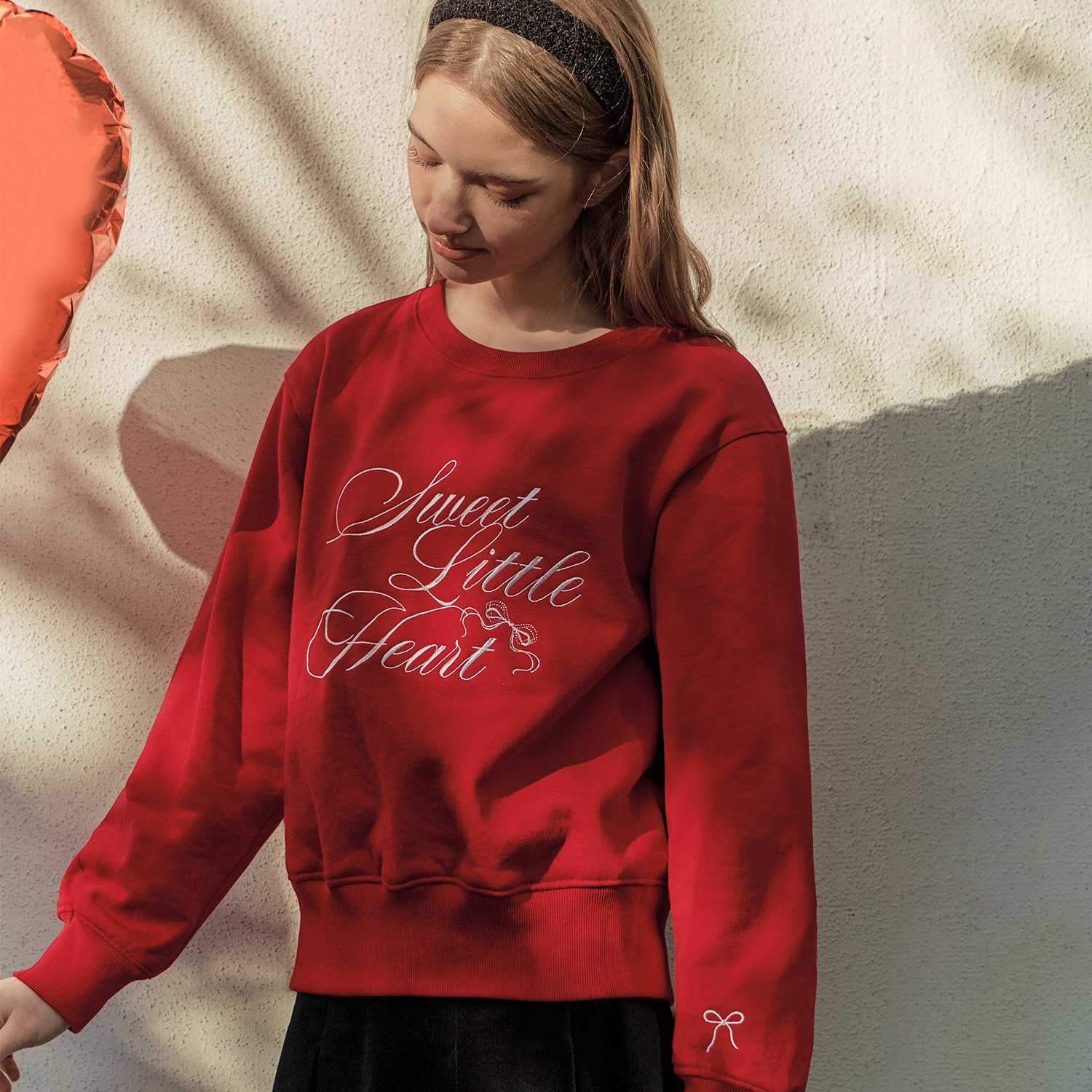 [12/19 예약배송][제로스트릿]리본 레터링 맨투맨 RIBBON LETTERING SWEATSHIRT / RED - 상품 이미지