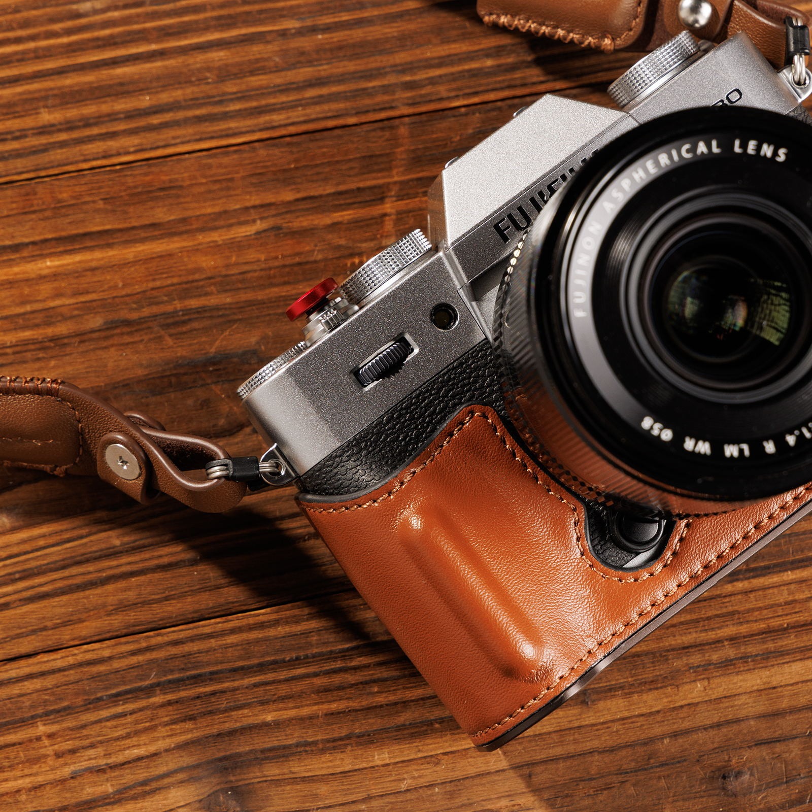스몰리그 후지필름 X-T30/X-T30 II/X-T30 III 가죽 하프 케이스 키트 (브라운) 5670 - 상세 이미지 5