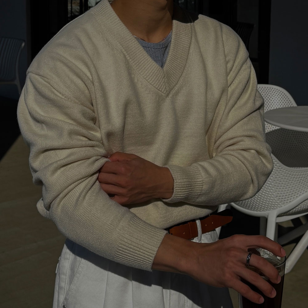아웃핏 남자브이넥니트 캐시미어터치 정장 수트룩 하객룩 데일리 오피스룩 이너 - 상세 이미지 4