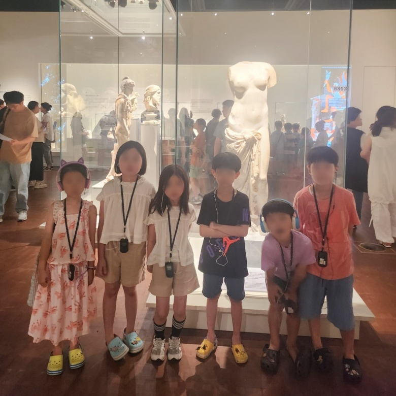 국립중앙박물관 초등 세계사 체험 주말 방학 특강 서울 어린이 역사체험학습 그리스 로마 도슨트 해설 수업 by 새싹여행