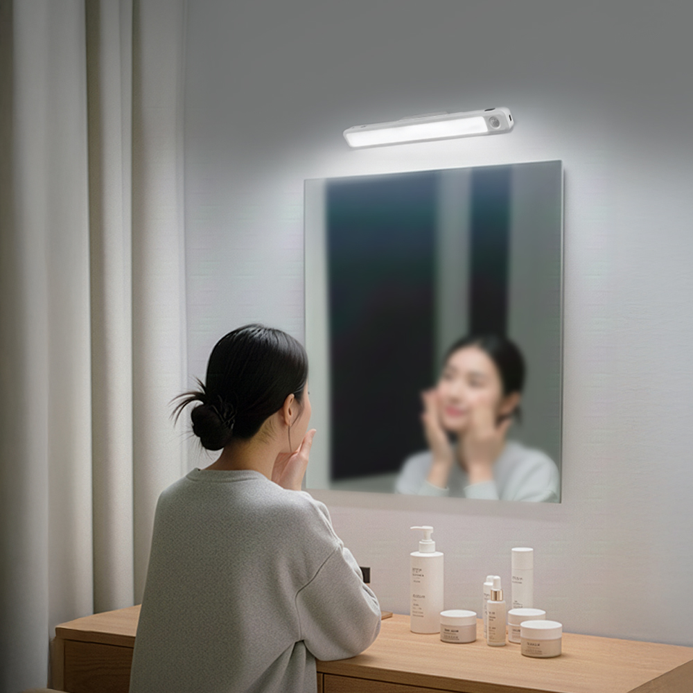 각도조절 센서등 배터리 대용량 무타공 천장형 LED 자석 거울 부착형 현관 파카이라이트 상품 이미지