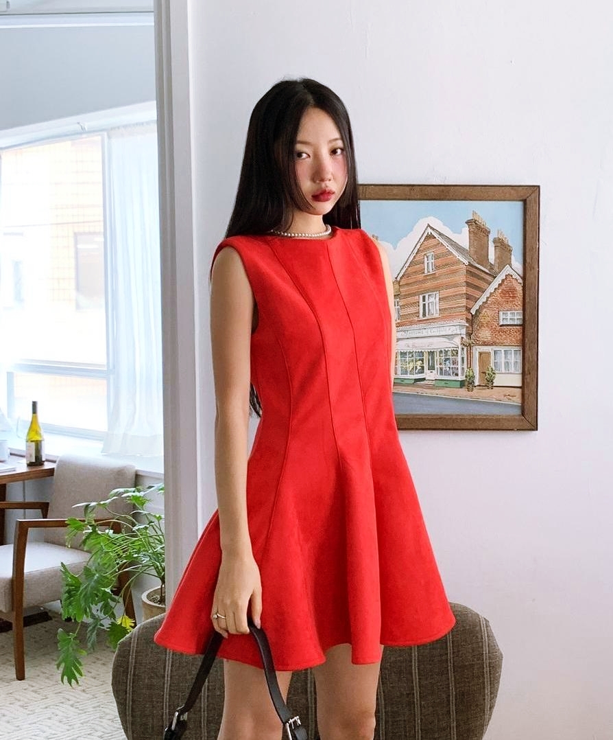 스웨이드 플레어 민소매 A라인 미니 원피스 - 상세 이미지 2
