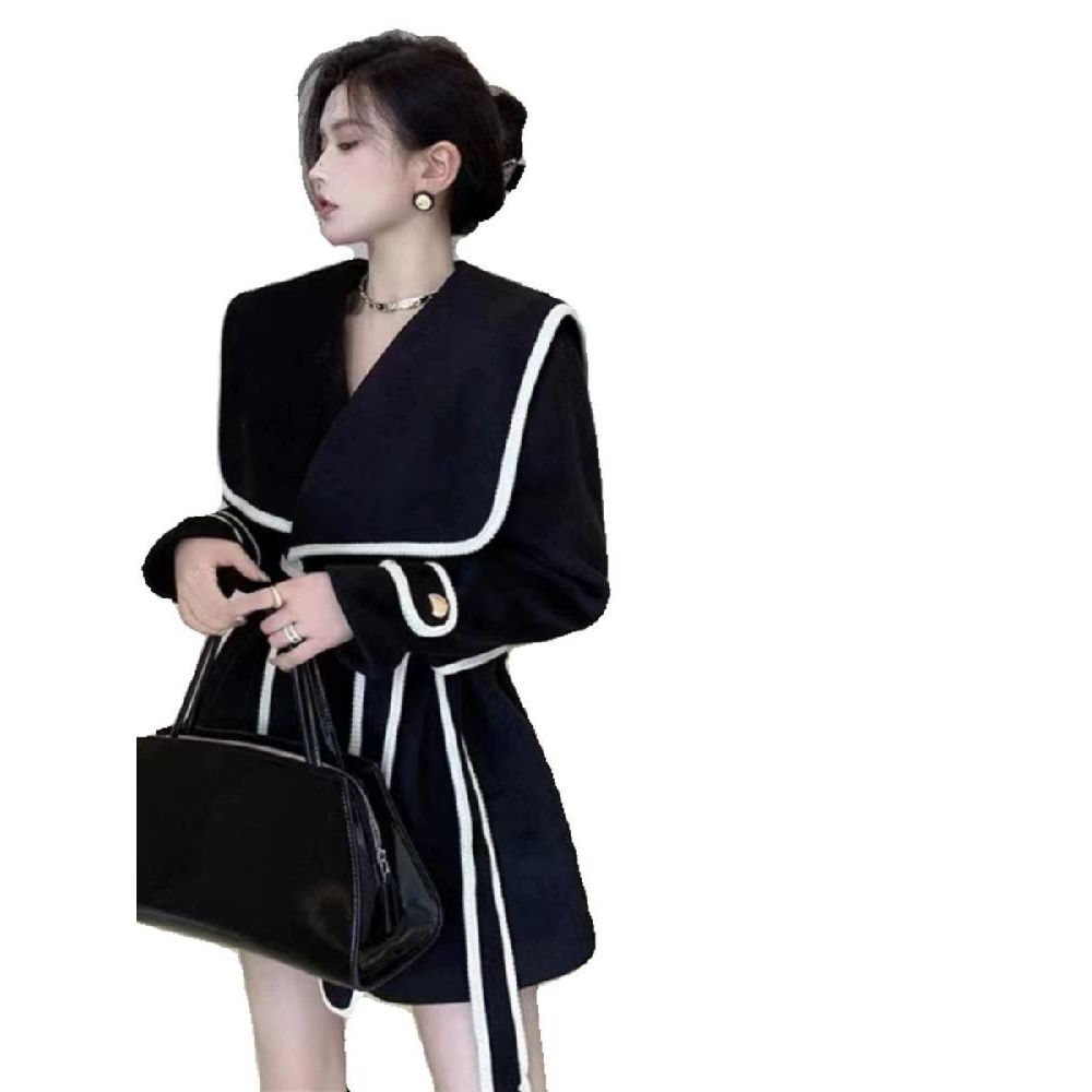 여성용 출근룩 블랙 해군카라 허리라인 여성 울코트 - 상품 이미지