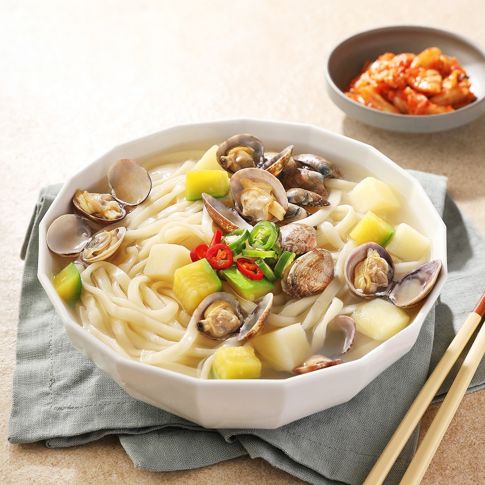 [푸딩프렙] 바지락칼국수 장칼국수 4팩 (바지락+생면+야채+육수) 캠핑 밀키트 해장 집밥 - 상세 이미지 3