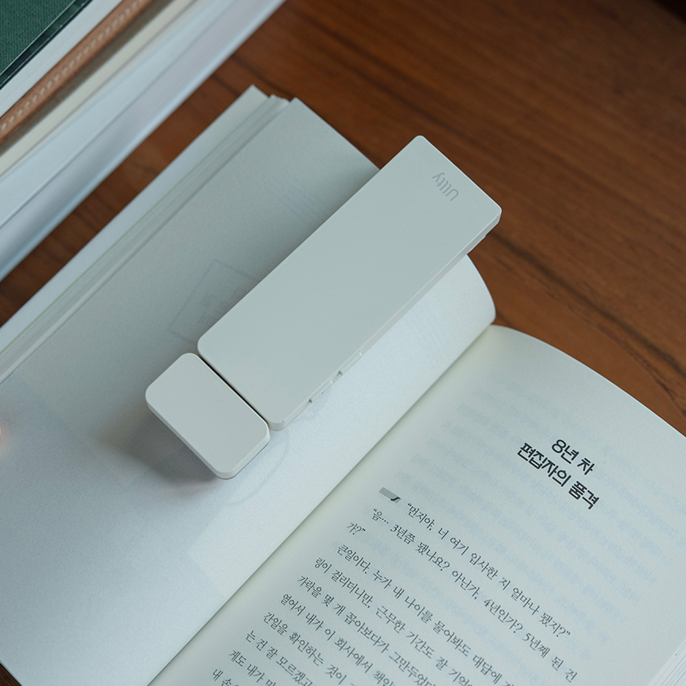 울티 북마크 라이트 북라이트 독서등 초경량 휴대용 미니 LED 스탠드