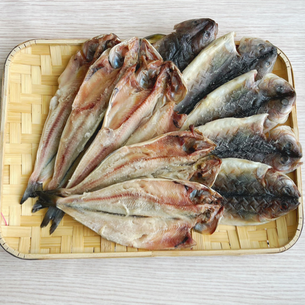 임연수어 이면수 새치생선 구이용 조림용 당일조업 반건조 손질 국내산 10미 900g - 상품 이미지