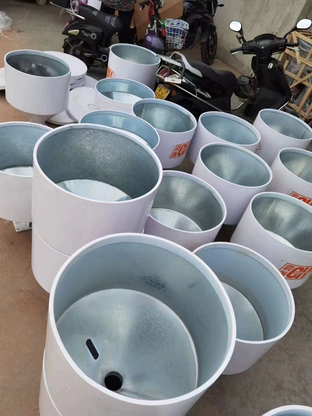 호퍼 대형 깔때기 있는 뚜껑 업소용 25KG 다용도 분말 공업용 깔대기 포장 stainless 75KG 구멍 외경 580mm - 상세 이미지 4
