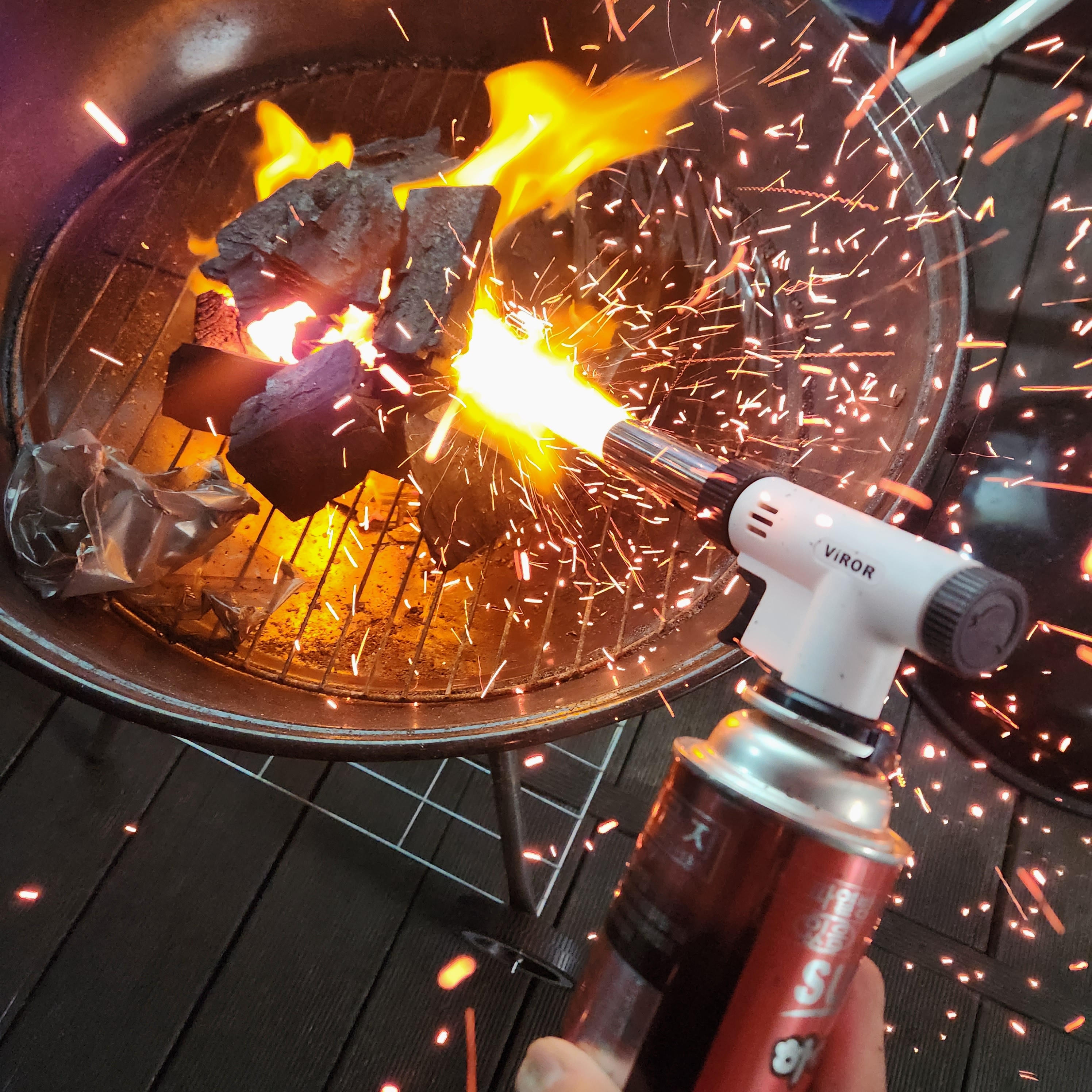 비로르 요리용 부탄가스 토치 캠핑 가정용 휴대용 액화방지 불조절