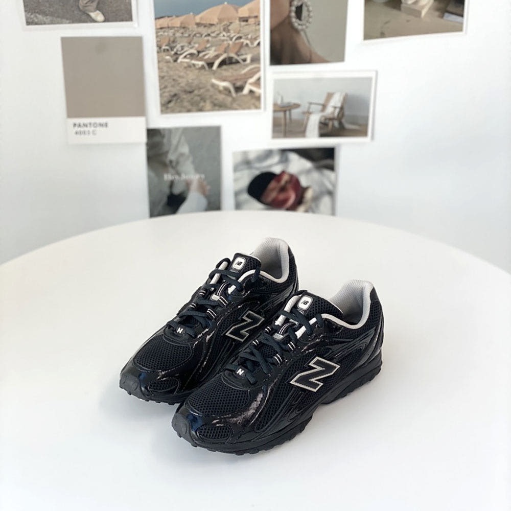 뉴발란스 204L 블랙 페이턴트
