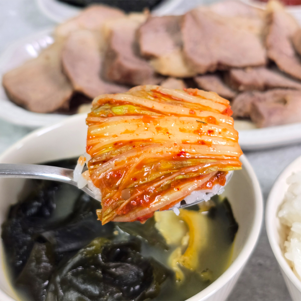 HACCP 국내산 포기김치(국산 재료) 아삭칼칼 밥도둑 김치 1kg - 상세 이미지 4