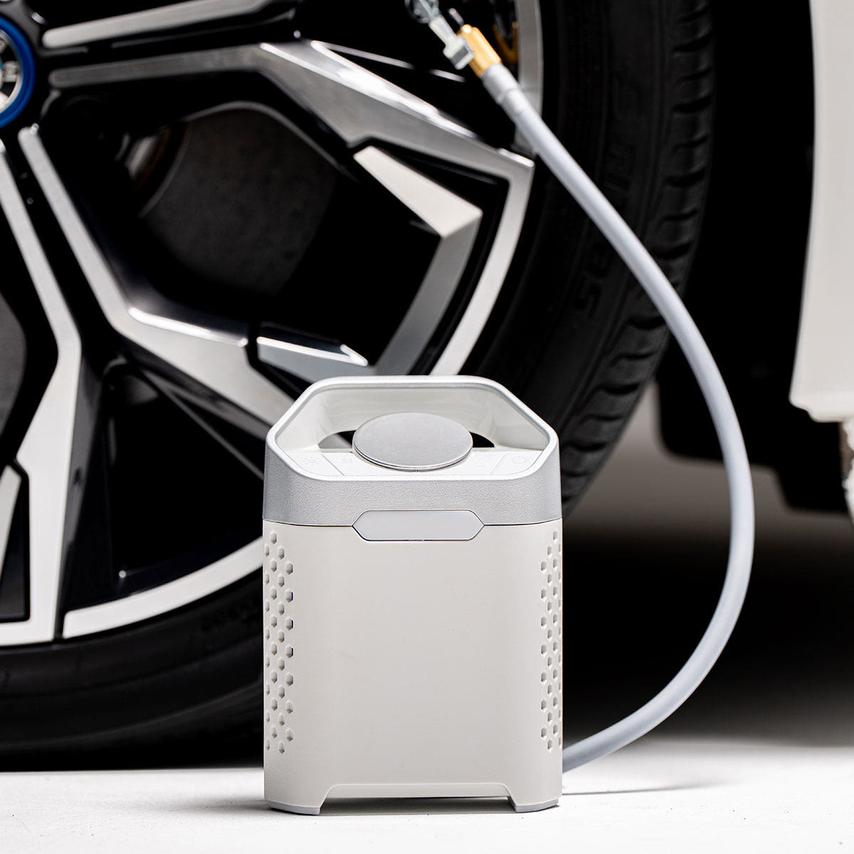 메이튼 타이어 공기압 공기 주입기 자동차 휴대용 바람 체크 탱커블 A0