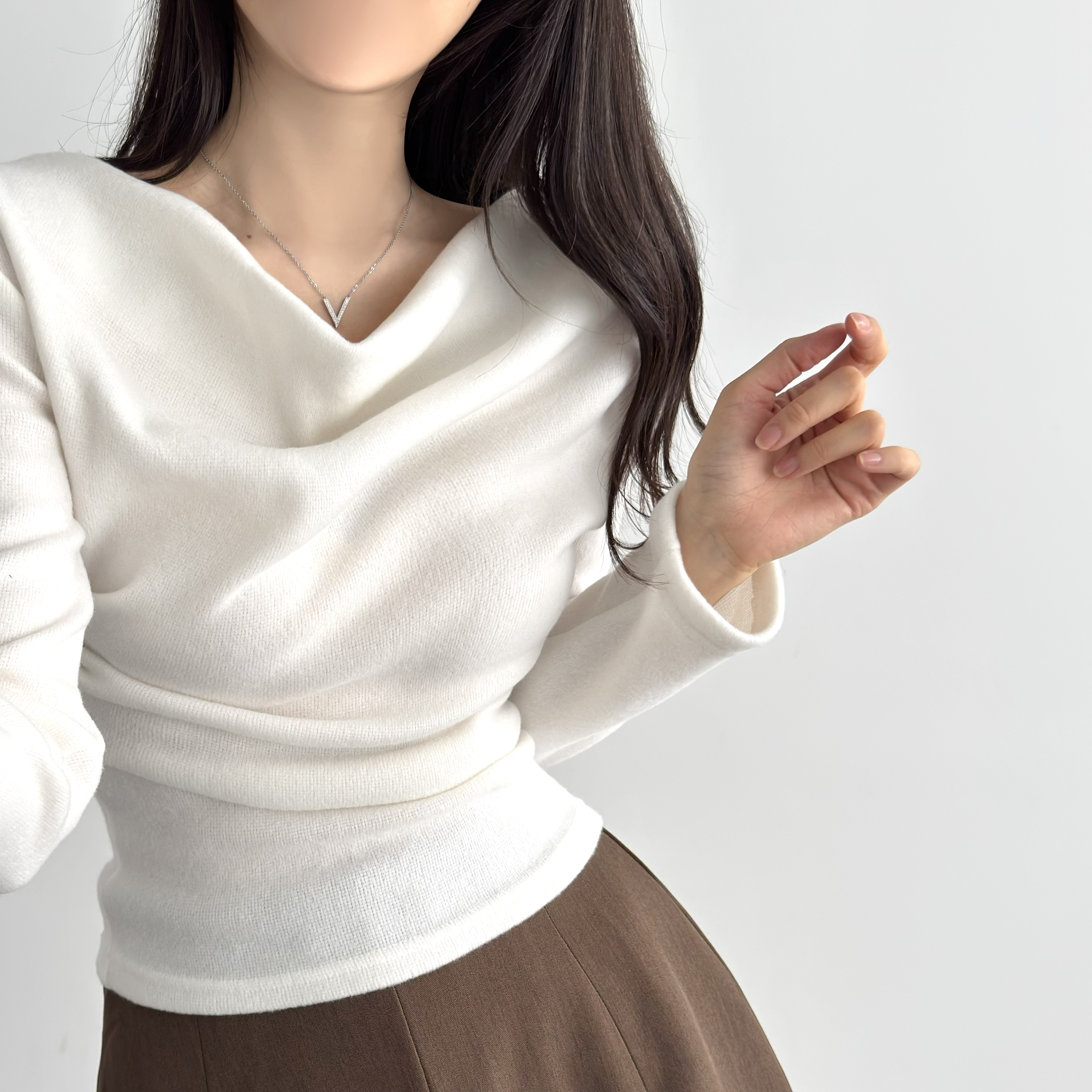 여리핏 셔링 긴팔티 겉기모 드레이프 티셔츠 - 상세 이미지 3