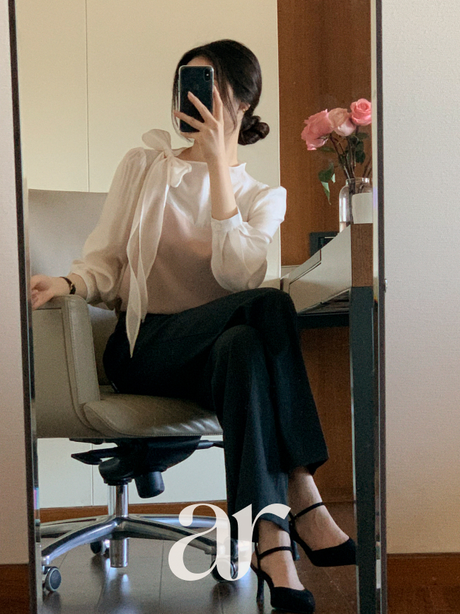 사이드 리본 배색 블라우스 bs8570 이미지 8