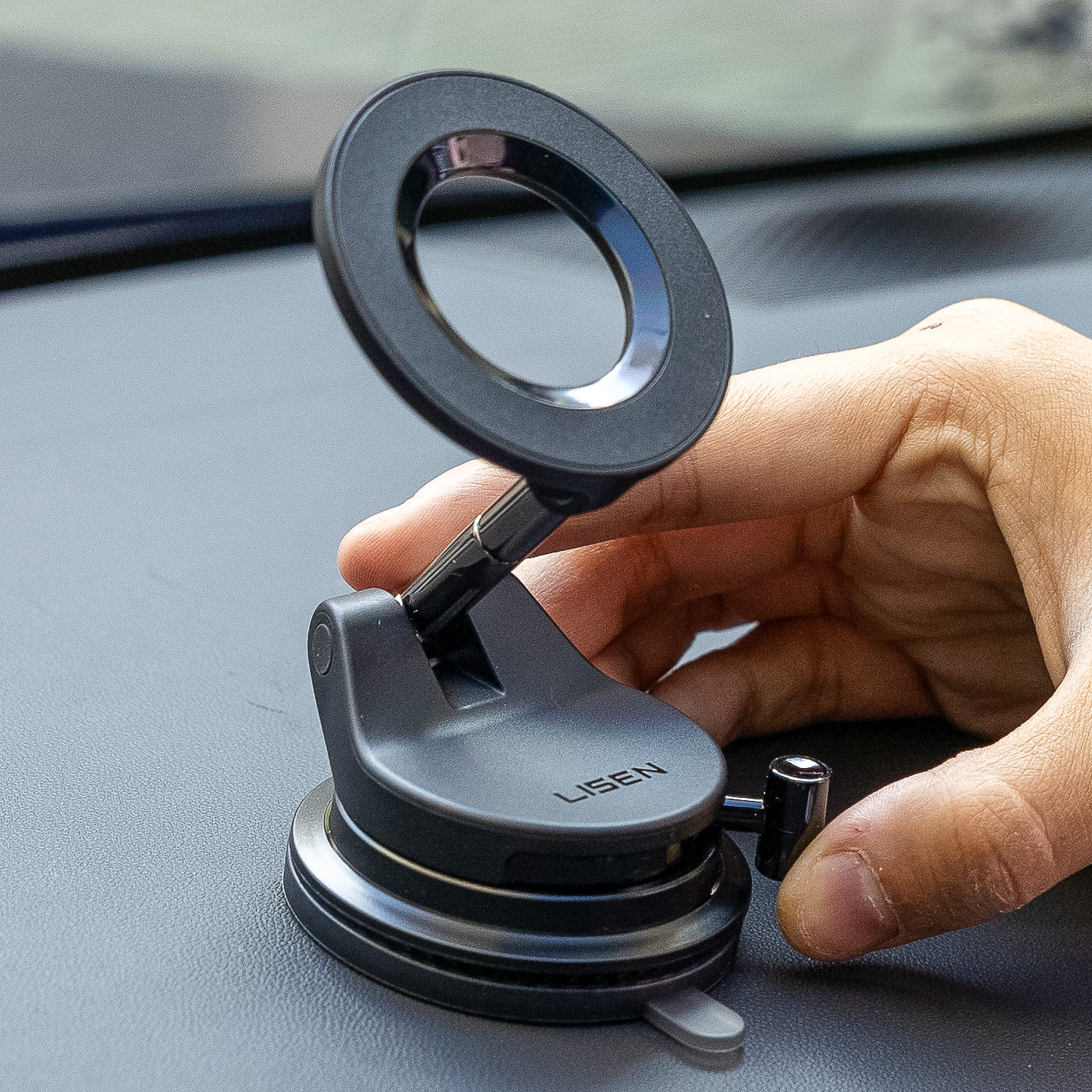 리센 진공 흡착식 핸드폰 맥세이프 거치대 대쉬보드 이지스냅