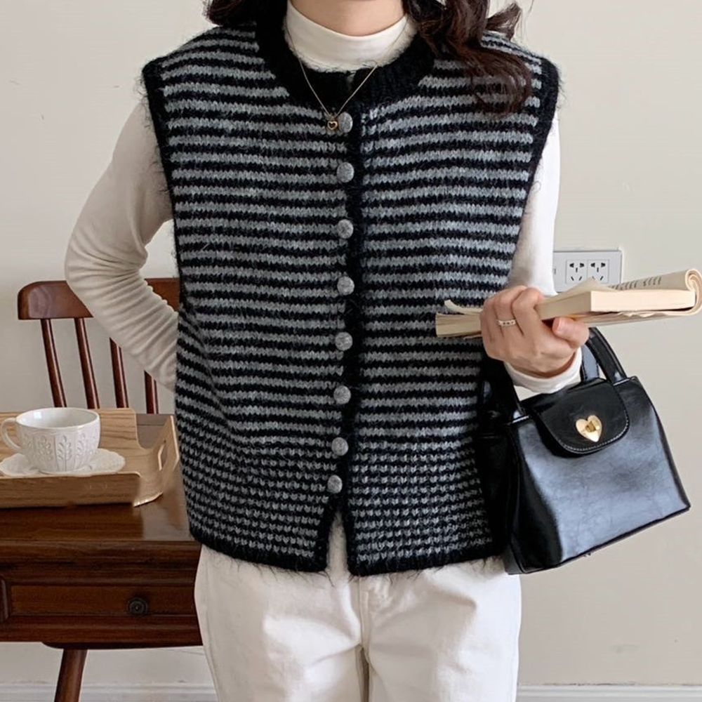 F/W 단가라 버튼 니트 조끼 2컬러 블랙, FREE(One size) - 상품 이미지