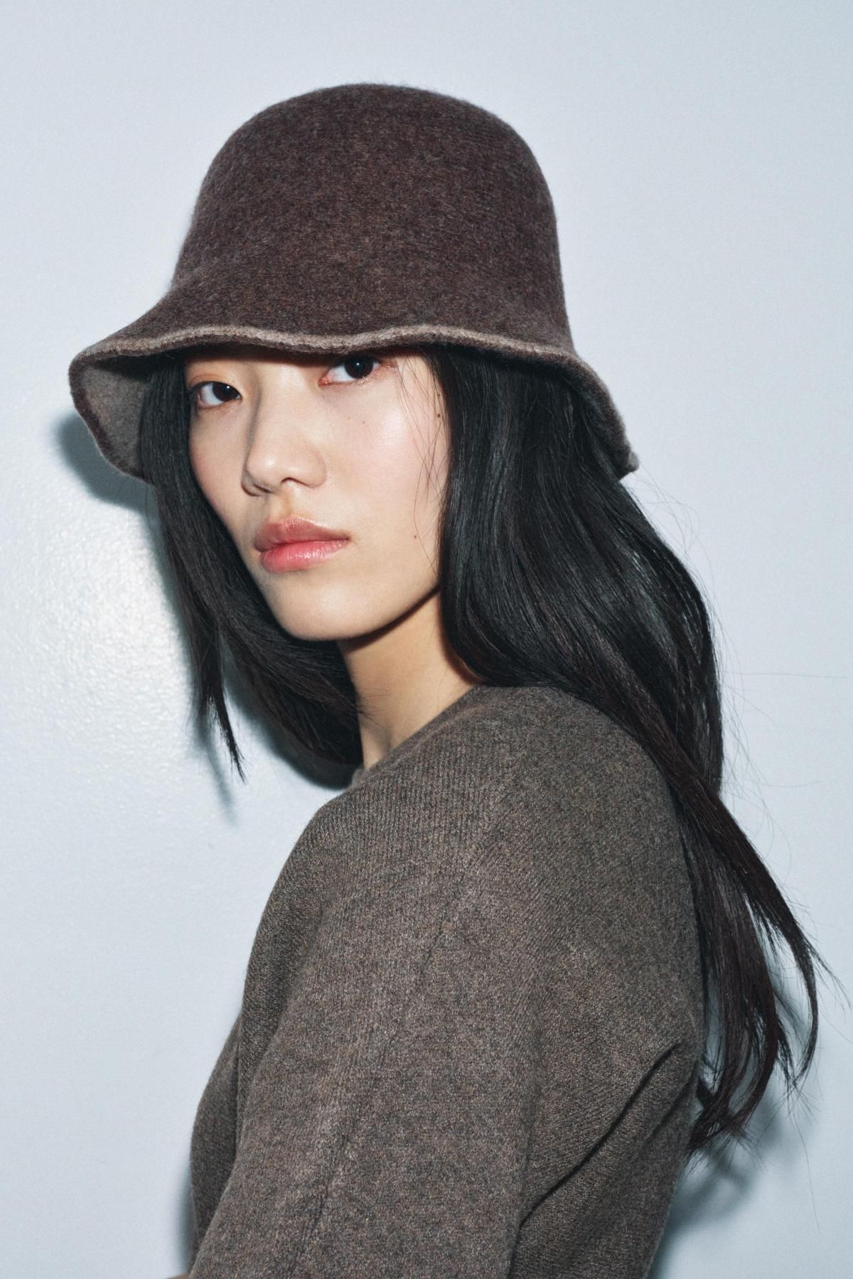 자라 울 혼방 콘트라스트 비니 3739/024 BROWN - 상세 이미지 2
