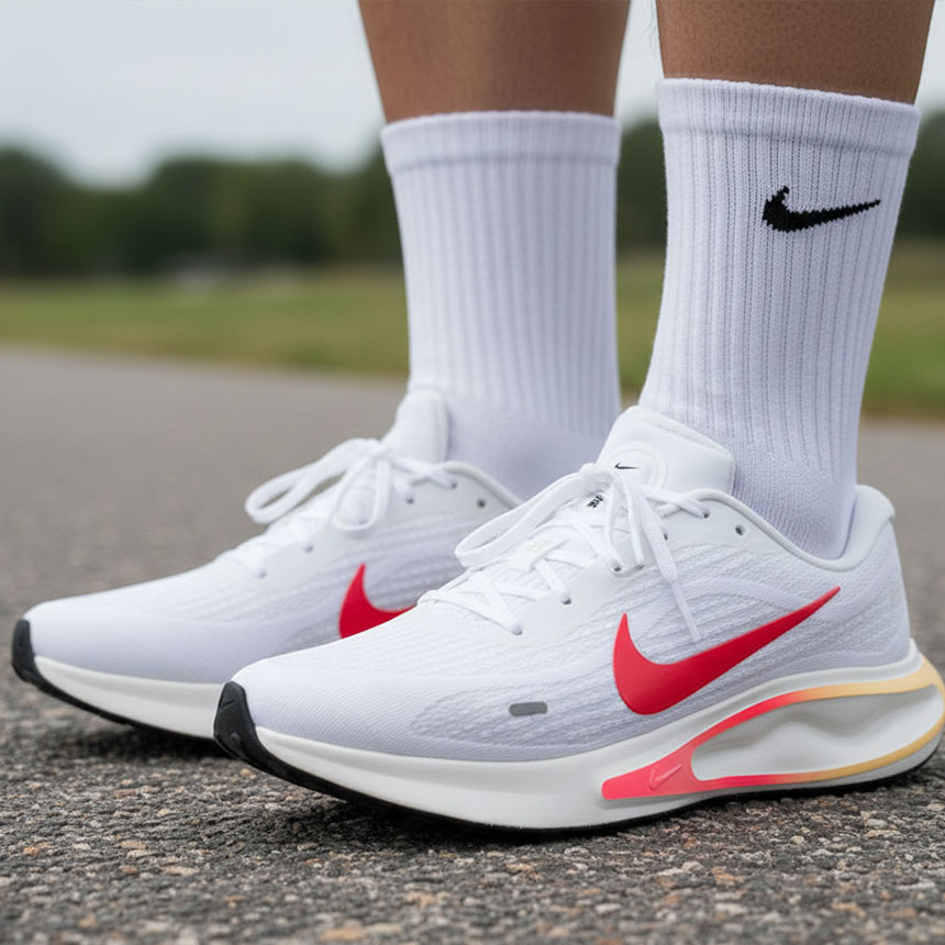 나이키 런닝화 저니런 헬스화 가벼운 남성 운동화 쿠션화 화이트 크림, 250 - 상품 이미지