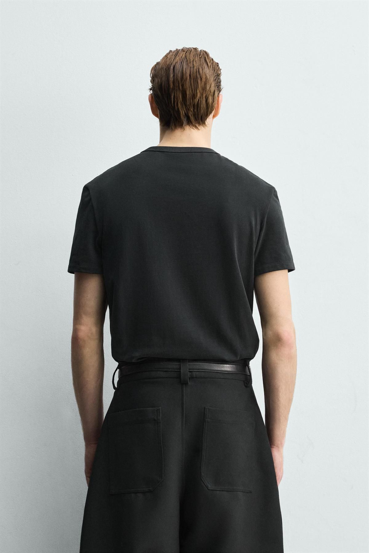 자라 소프트 릴렉스핏 반팔 티셔츠 블랙 5644/408 BLACK - 상세 이미지 4