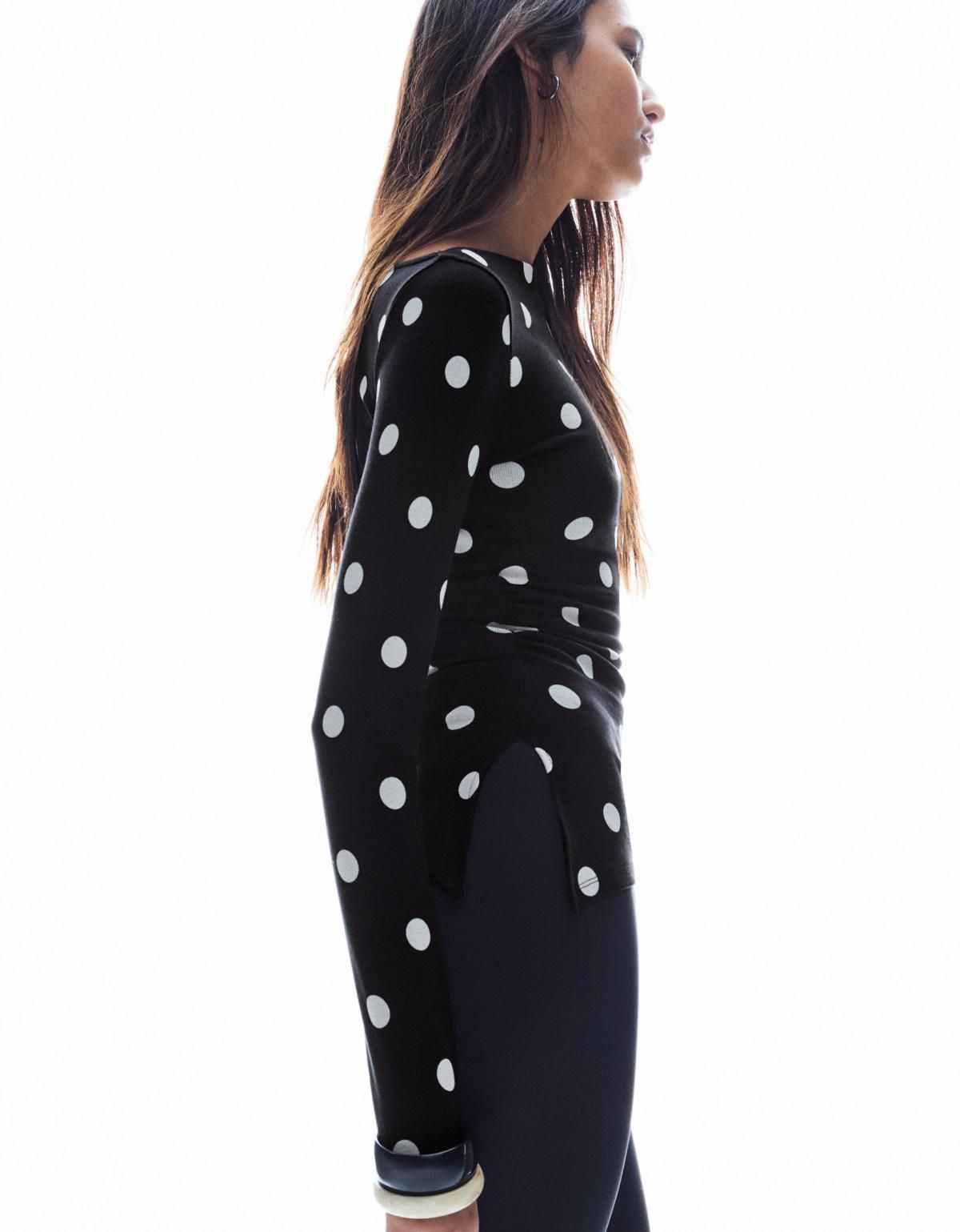 버쉬카 도트 패턴 비대칭 긴팔 티셔츠 7545/360 WHITE / BLACK - 상세 이미지 4