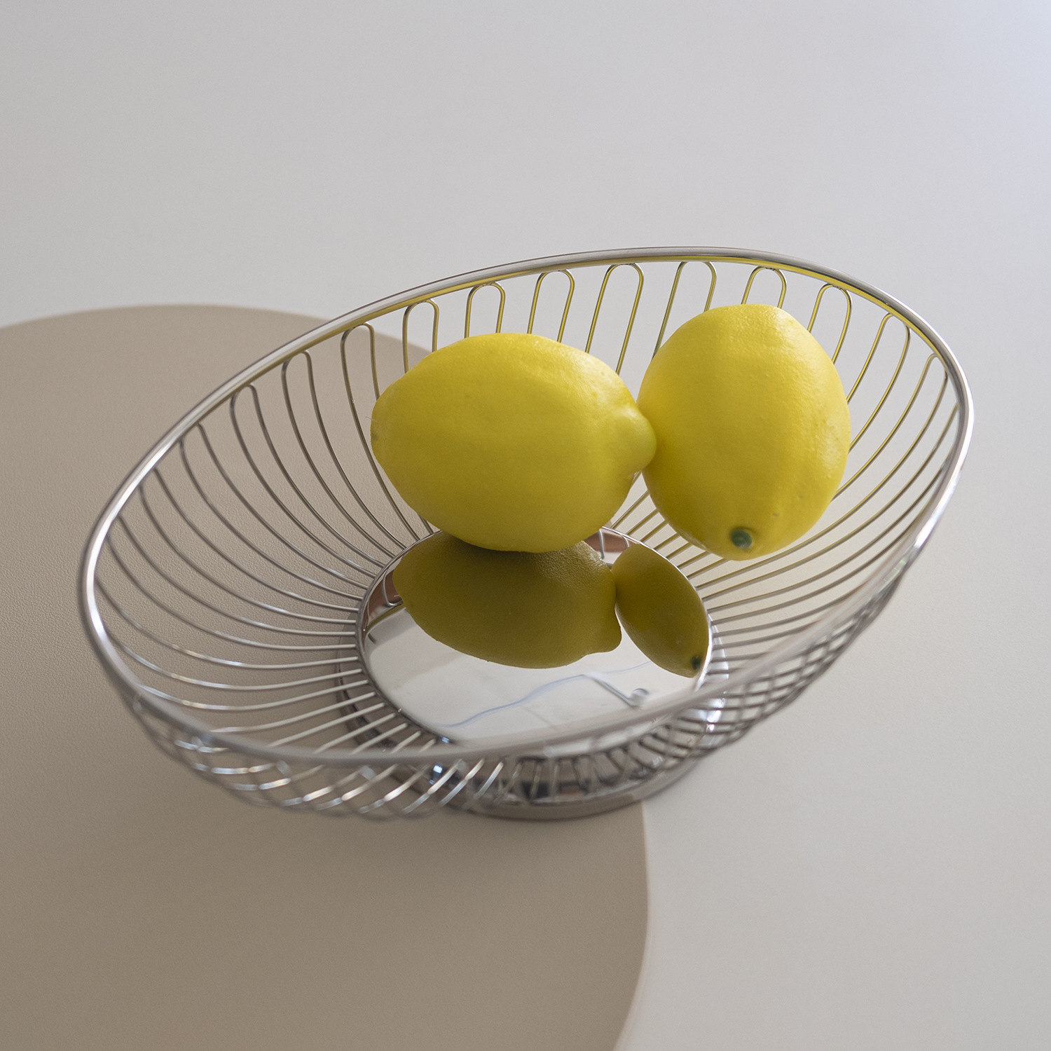 빌라트 스텐 와이어 바스켓 타원 L 주방 팬트리 과일 야채 수납 철제 바구니