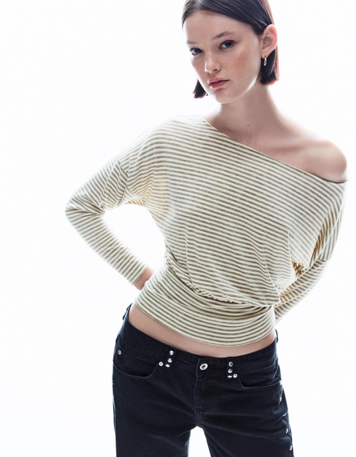 버쉬카 스트라이프 루즈핏 긴팔 티셔츠 7634/187 BEIGE - 상세 이미지 4