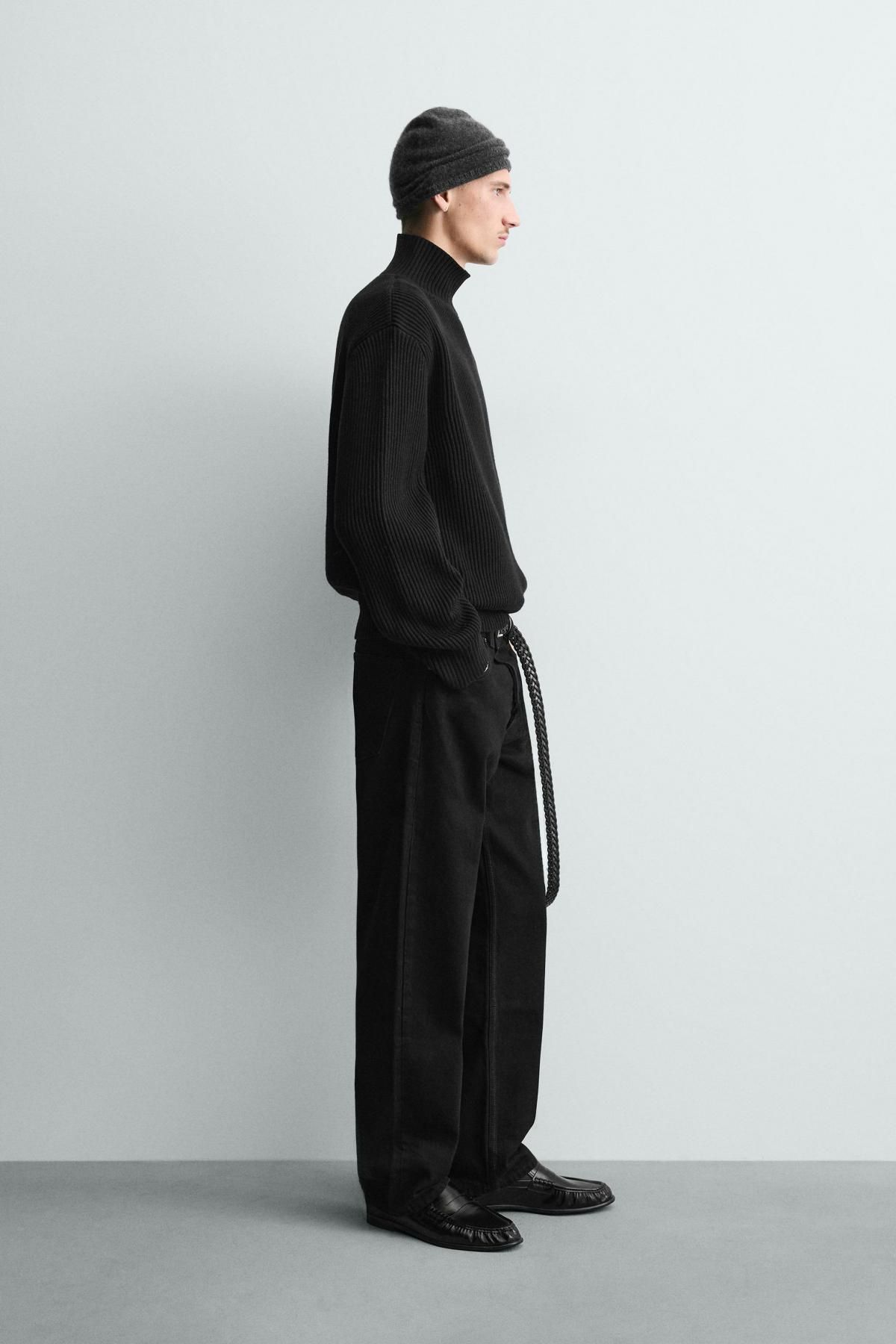 자라 텍스처 하이넥 니트 스웨터 블랙 9598/410 BLACK - 상세 이미지 5