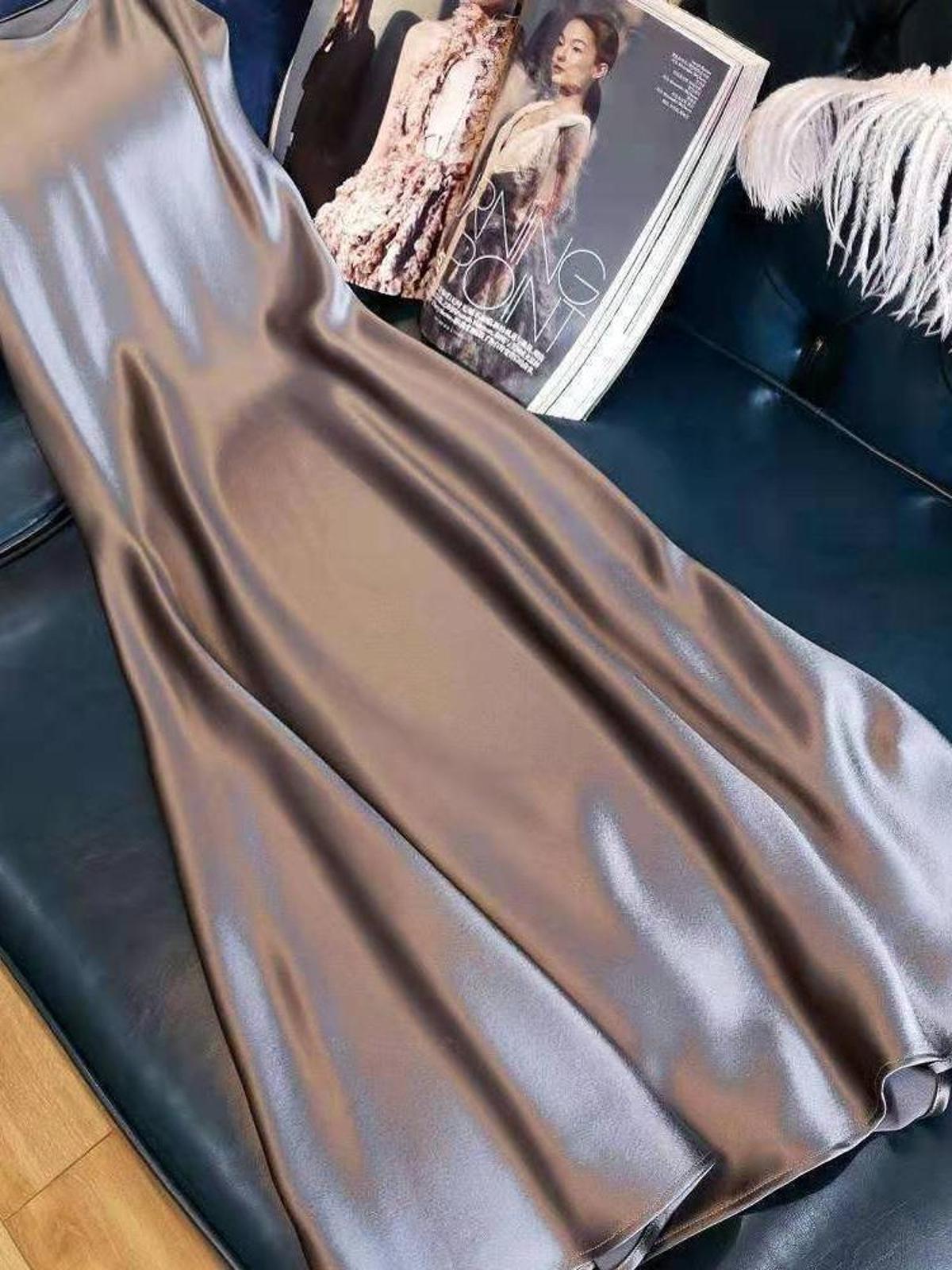 새틴 슬립원피스 이너 웨딩촬영 파티룩 연말룩 나시 누에고치 100 뷔스티에 실크 샴페인 S - 상세 이미지 2