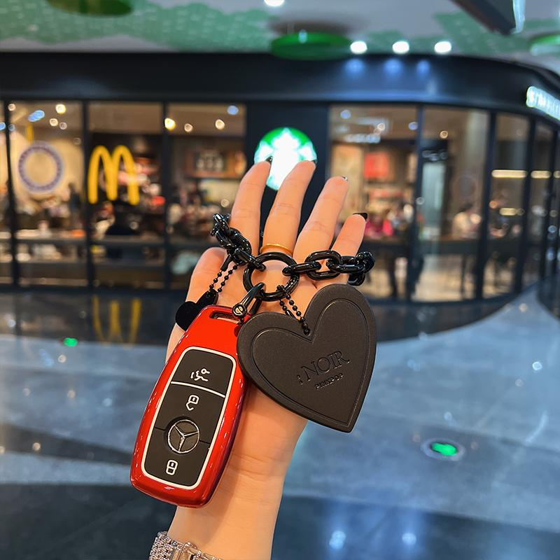E클래스 C클래스 A클래스 A200L C260L E300L GLC300 GLE GLA 차 A 레드+블랙 하트 키체인 - 상세 이미지 2