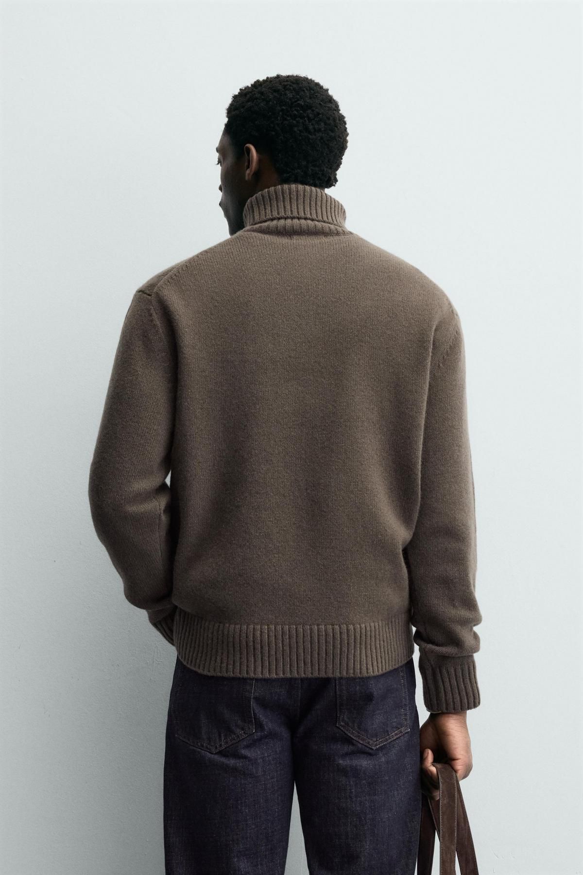 자라 프리미엄 울 터틀넥 니트 스웨터 2893/475 KHAKI - 상세 이미지 4