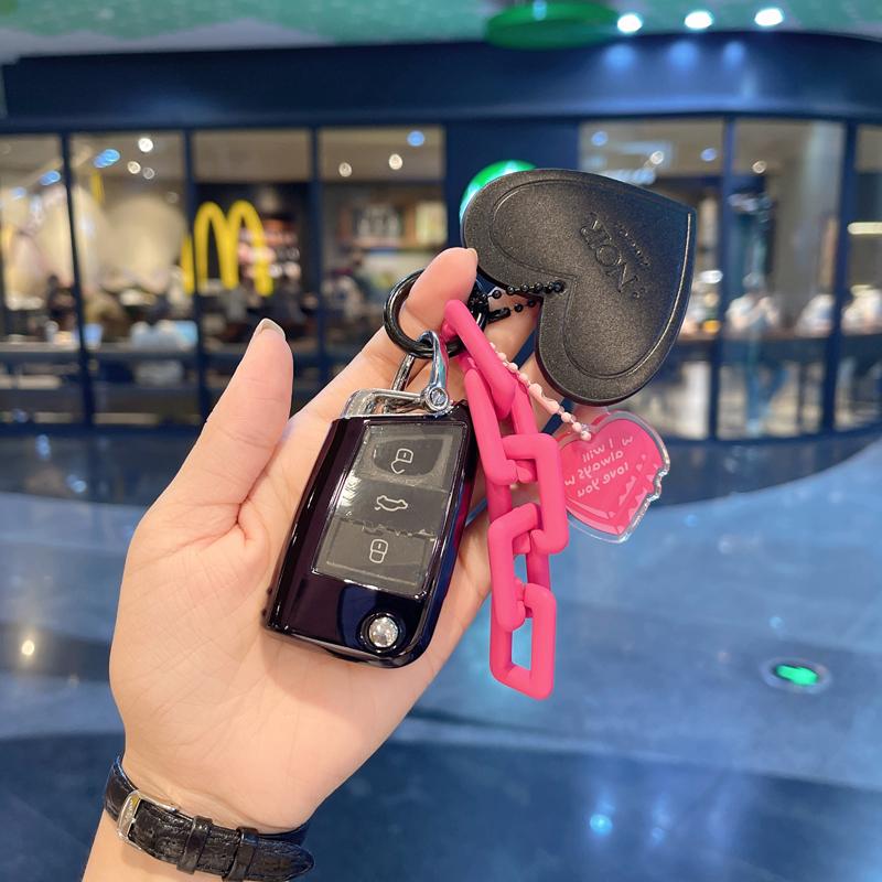 폭스바겐 키홀더 커버 카라맨 쉘 자동차 키커버 B 블랙 하트 로즈레드 무광 - 메인 이미지