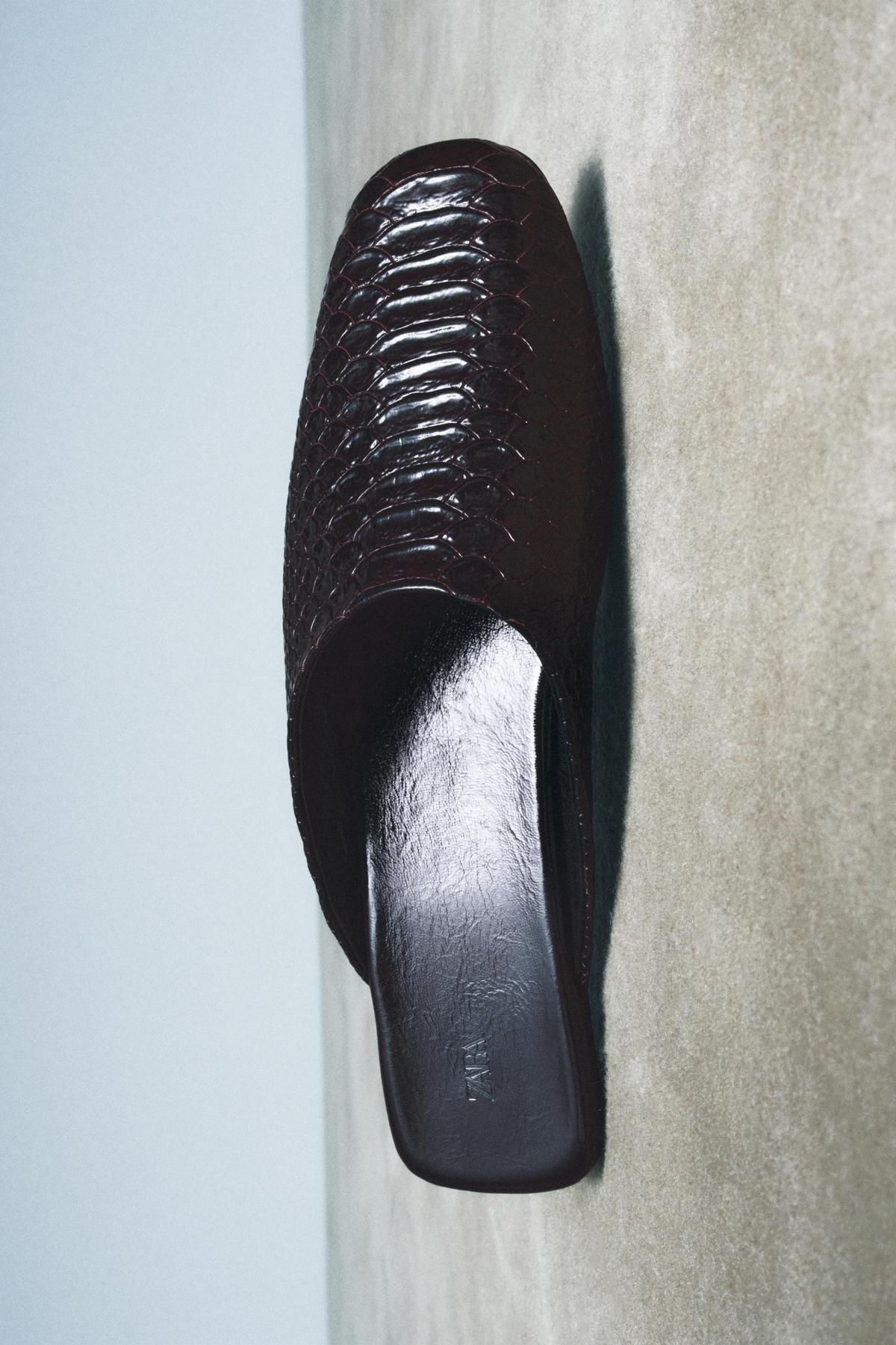 자라 한정판 애니멀 엠보 레더 플랫 뮬 1561/610 CHOCOLATE BROWN - 상세 이미지 4