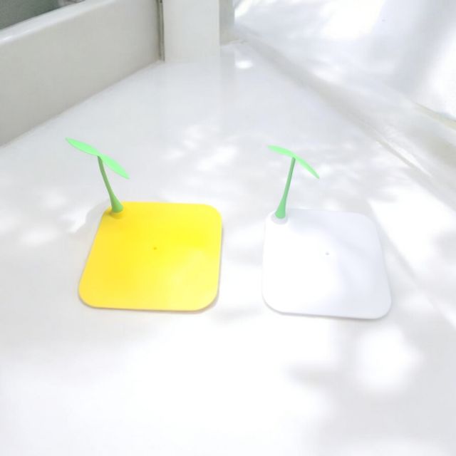새싹 배수구 덮개 옐로우 화이트 색상 - 상품 이미지