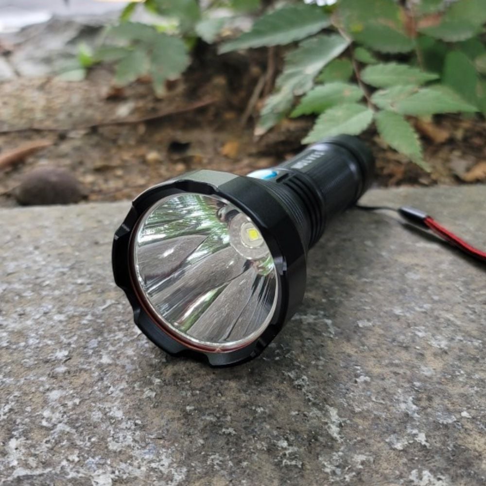 12000루멘 울브스 초강력 LED랜턴 스킵 (본품) - 메인 이미지