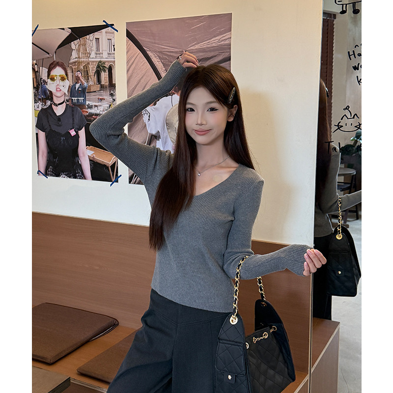 여성 가을 브이넥 골지 니트 슬림핏 긴팔티 데일리 베이직 이너웨어 오피스룩 - 상세 이미지 3