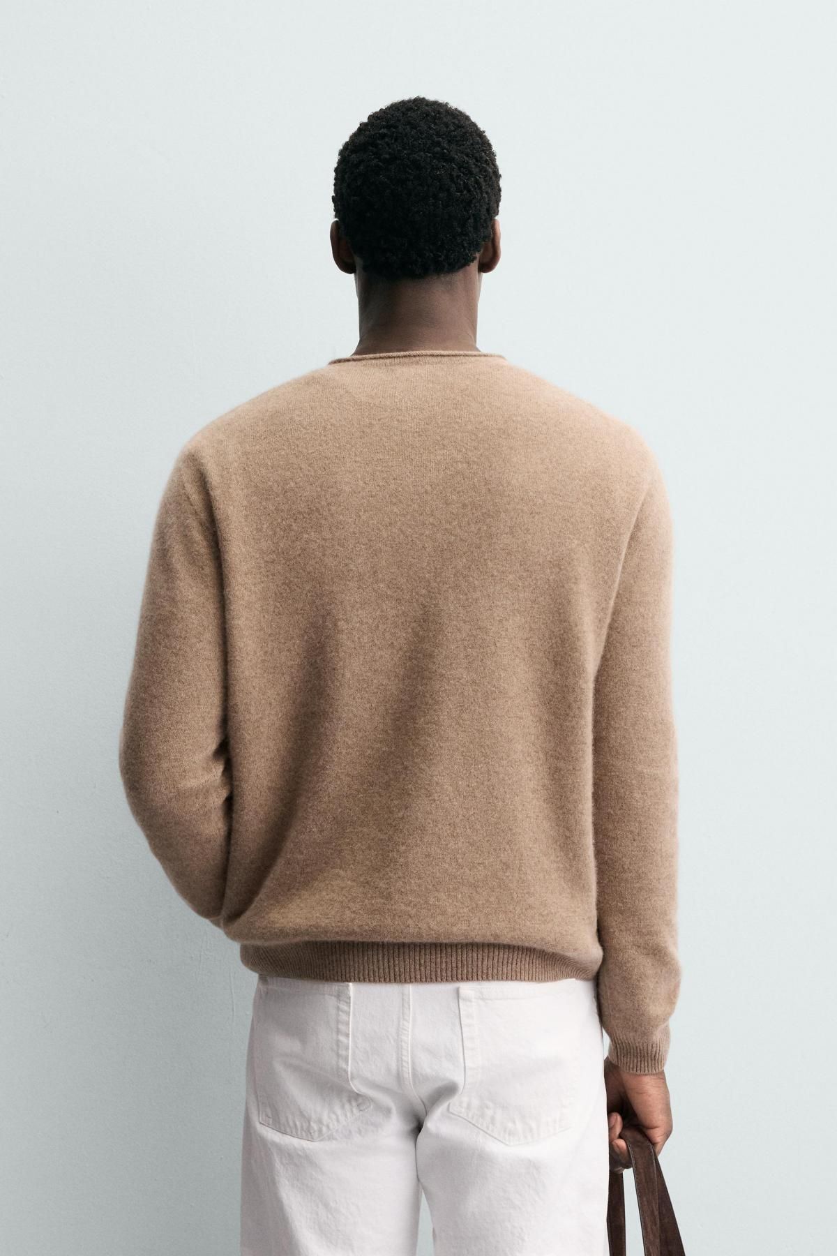 자라 캐시미어 브이넥 니트 스웨터 레귤러핏 9598/348 DARK BEIGE - 상세 이미지 4
