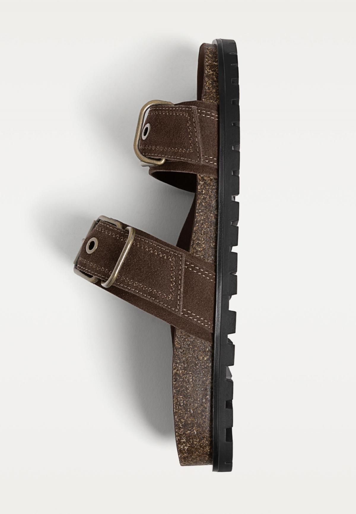 스트라디바리우스 트렌디 레더 스트랩 버클 플랫 샌들 9257/570 BROWN - 상세 이미지 3
